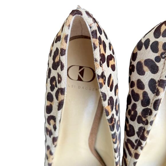 Kelsi Dagger Brette Cheetah Print Calf Hair Leather Platform Heels 9.5 - Picture 3 of 4